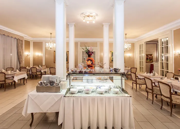 Centro National Frankfurt City, Trademark Collection By Wyndham Hotel 3*