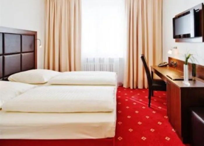 Hotel Centro National Frankfurt City, Trademark Collection By Wyndham 3*