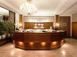 Hotel Centro National Frankfurt City, Trademark Collection By Wyndham Frankfurt am Main